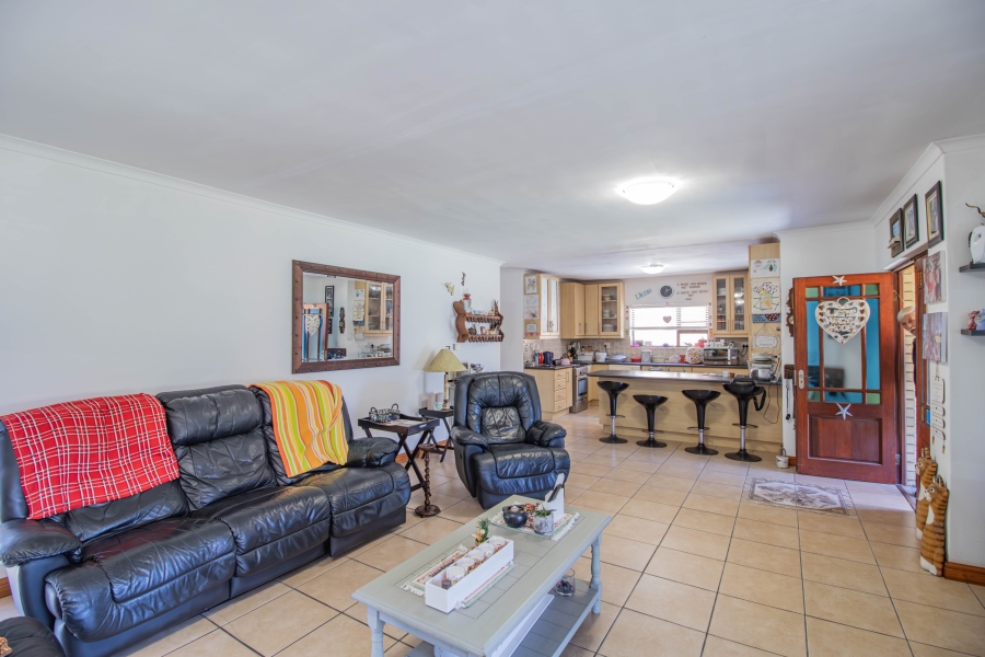 4 Bedroom Property for Sale in Yzerfontein Western Cape